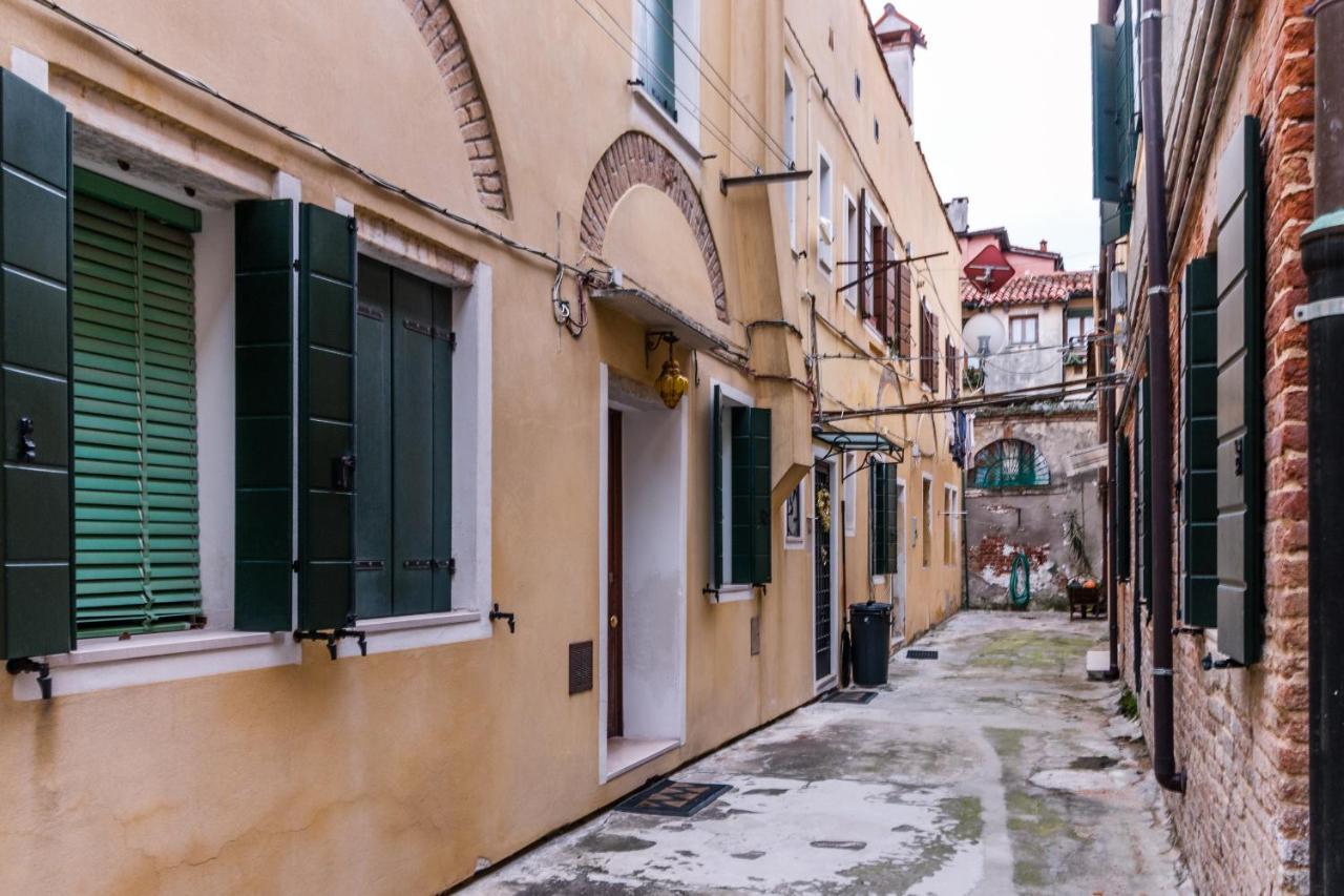 Appartement Corderie De La Tana Biennale Exhibition @arsenale *